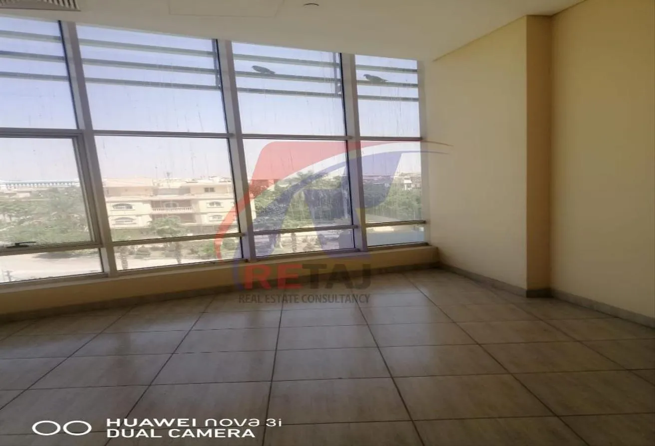 Rent in Mostafa Kamel Axis: Clinic for Rent in Porto Cairo Medical Complex,