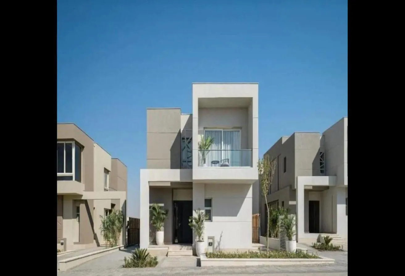 Sale in New Uptown October: Townhouse Corner amazing view and Special price