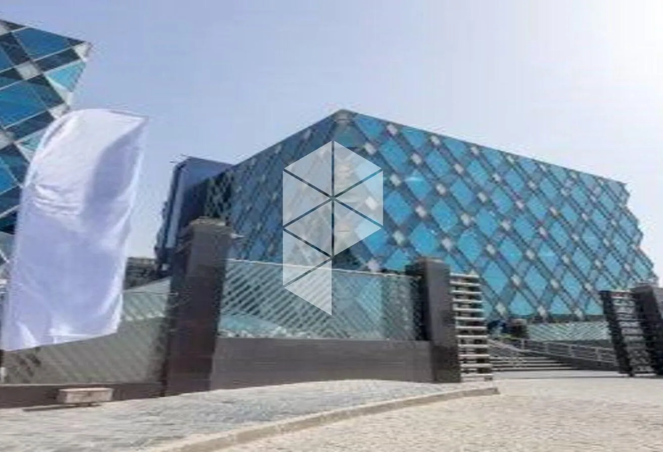 Rent in Cairo Business Plaza: Clinic for rent 45m special price northern ninety