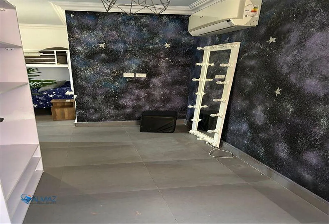 Gallery Image 10