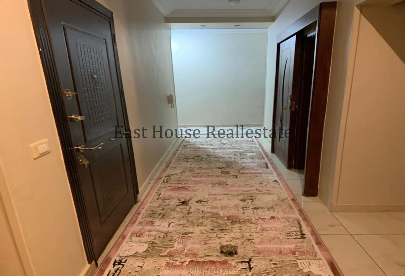 Gallery Image 13