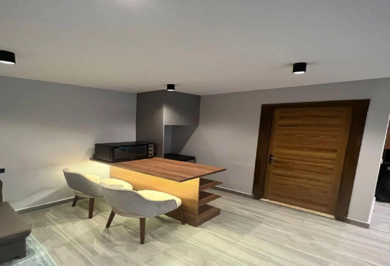 Sale in Al Andalus El Gedida: Penthouse for sale in New Cairo City
