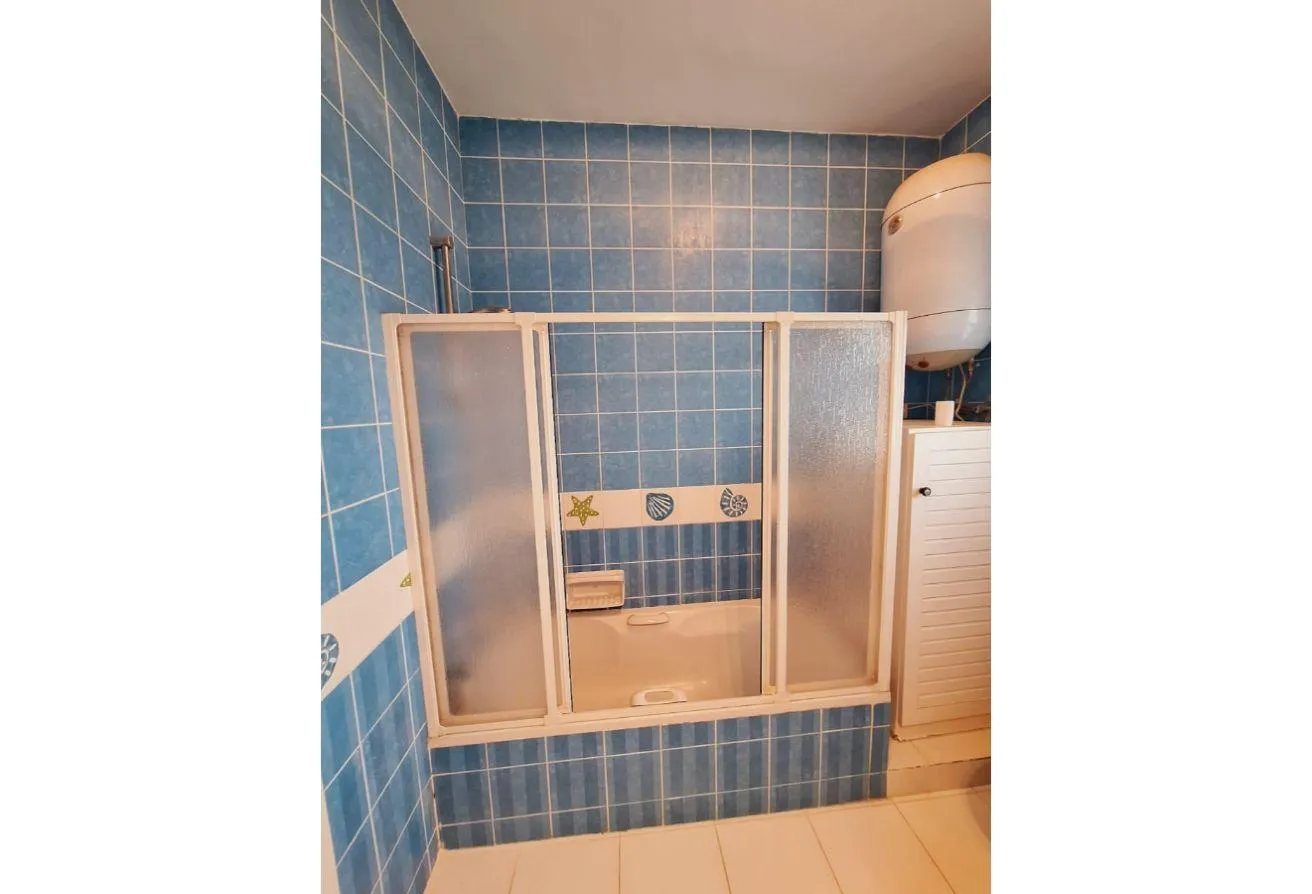 Gallery Image 13