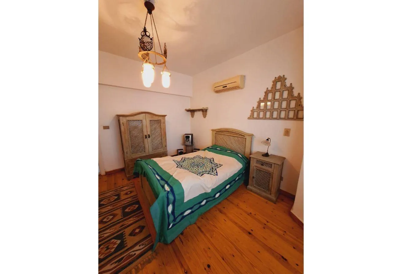 Gallery Image 12