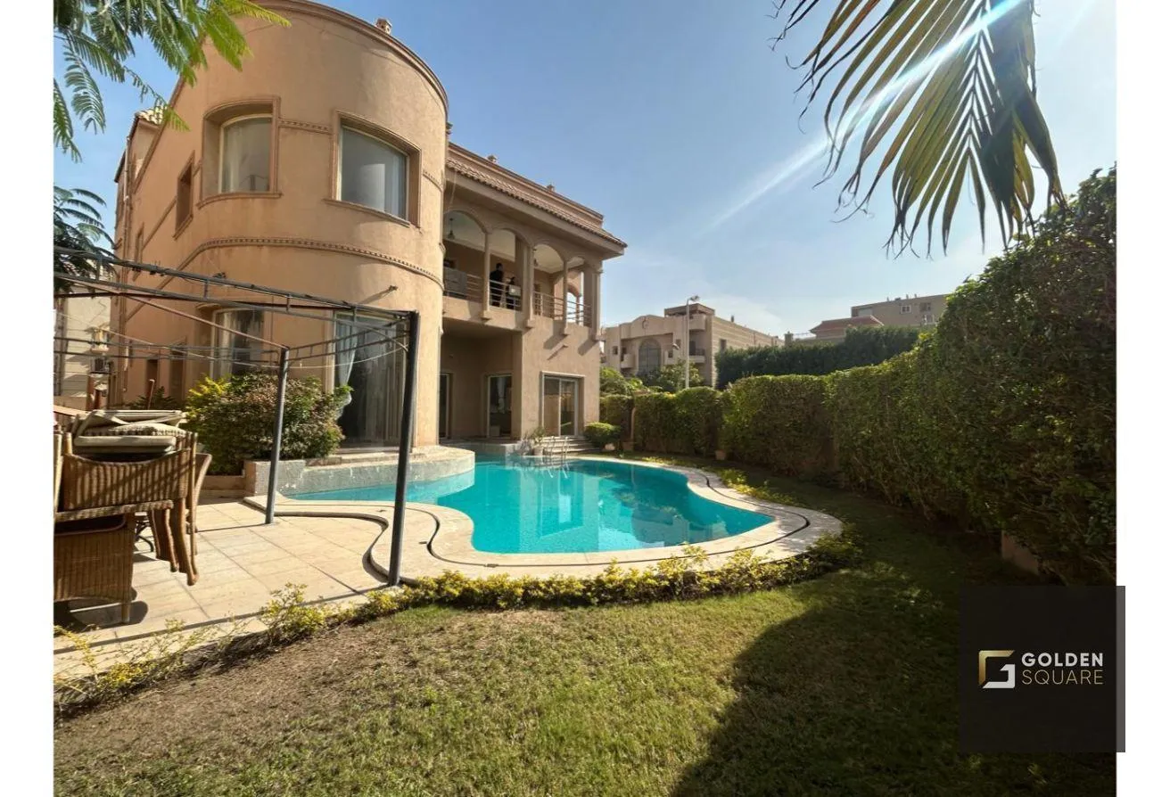 Sale in El Diplomaseen: Villa with pool for sale at compound El Deplomasen