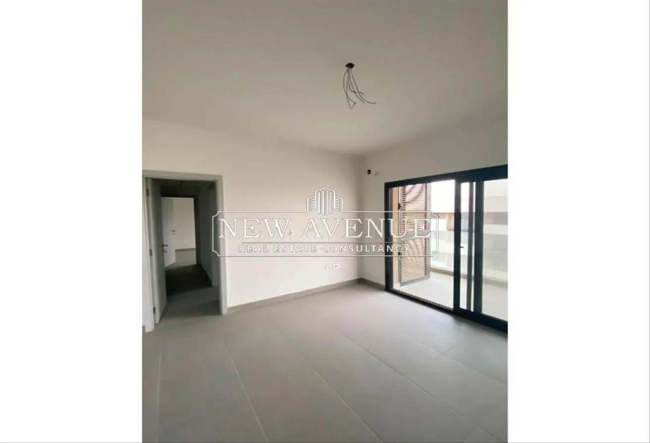 Sale in Al Burouj Compound: Twin house for sale, fully finished, in Al Burouj