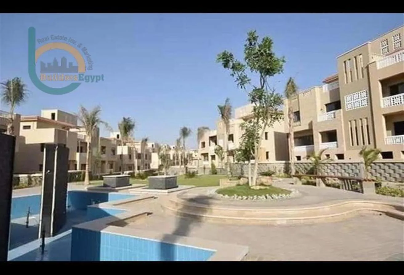 البيع في جرين 4: توين هاوس بالفرش والتكيفات بموقع متميز في جرين 4 
