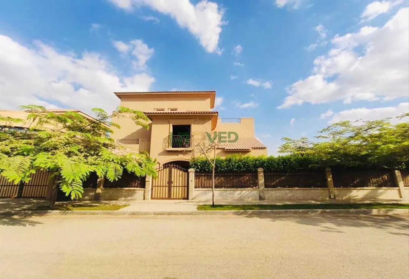 Sale in October Hills: Villa for sale in October Hills 2 6th October