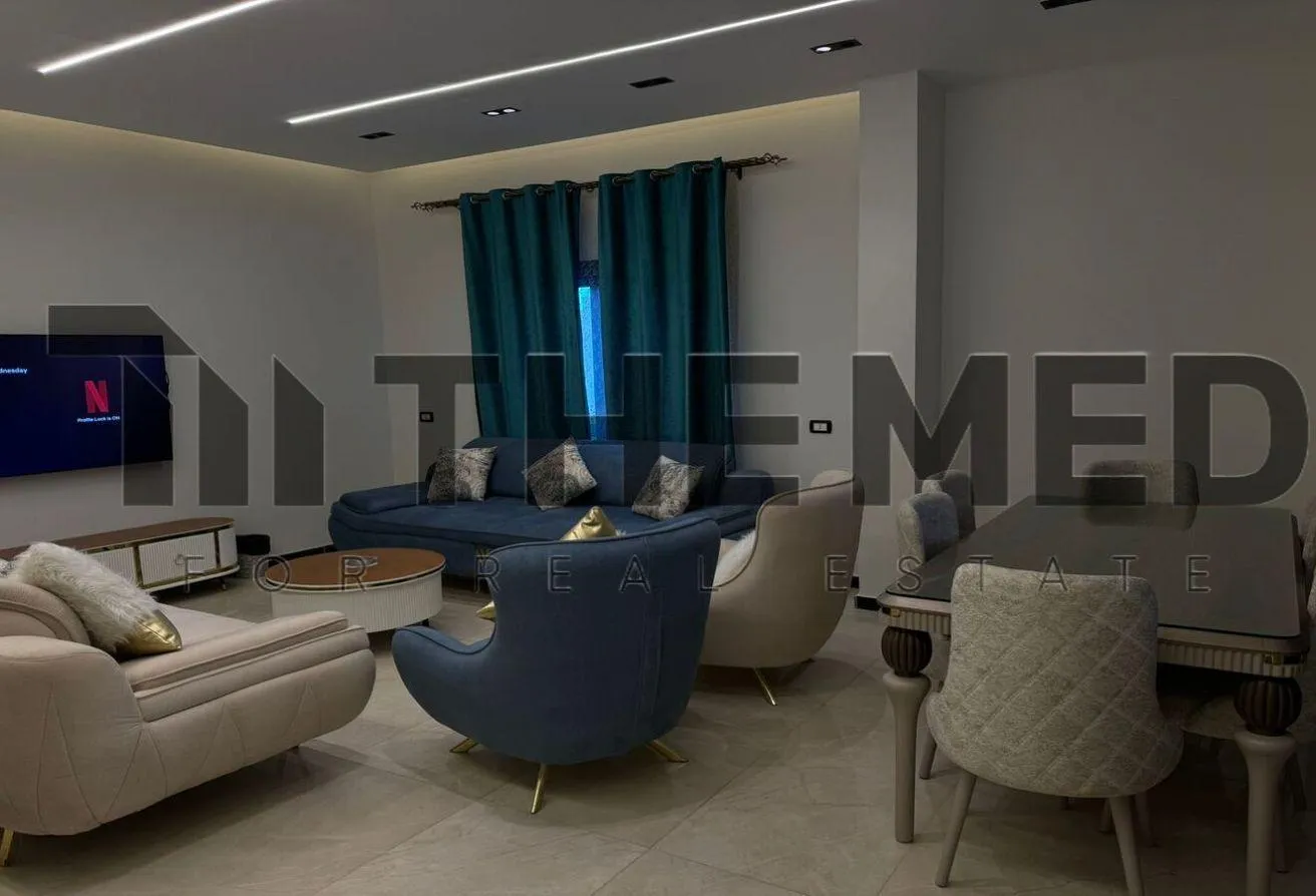 Sale in Beverly Hills Road: Ground duplex for sale in casa