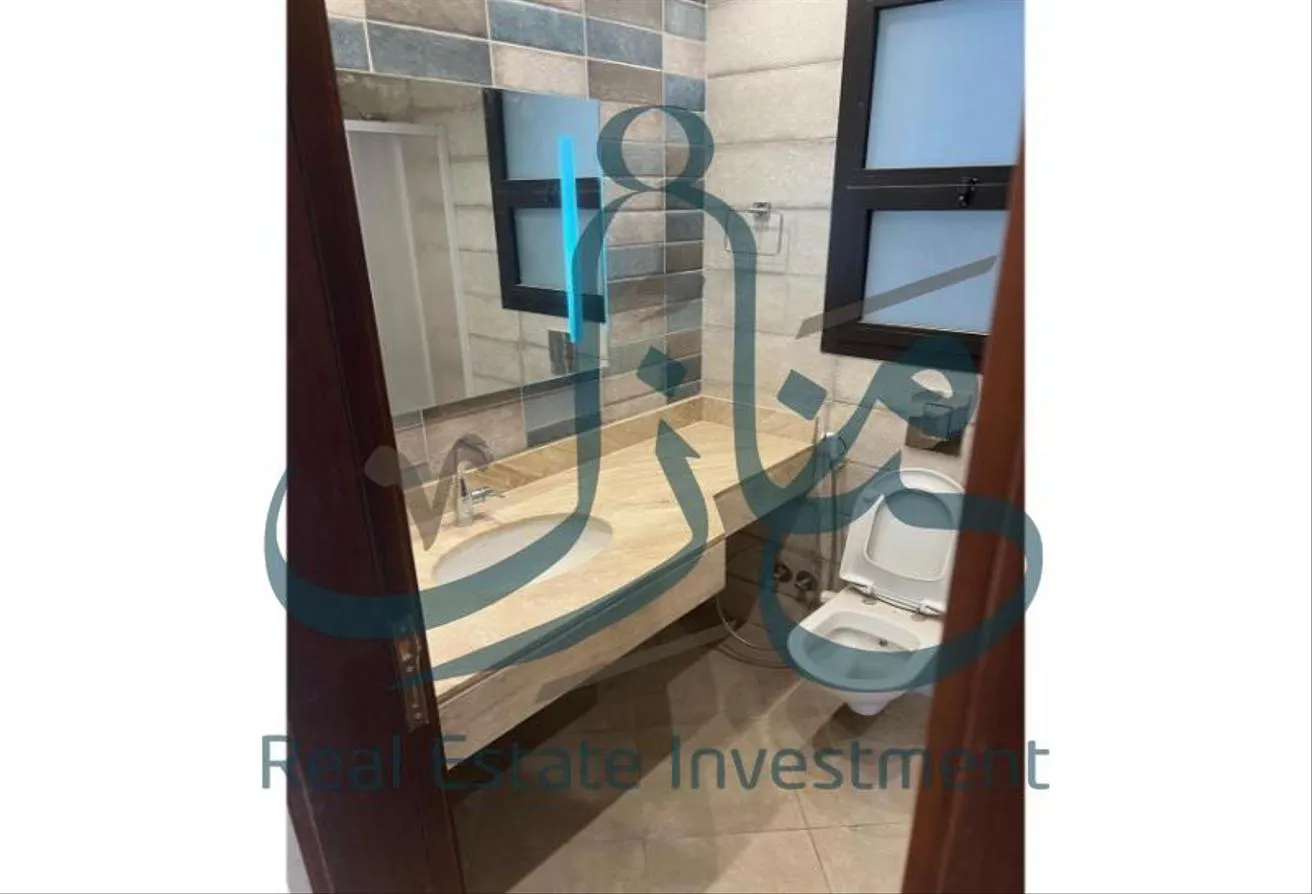 البيع في ذا كورت ياردز: دوبلكس حديث بتشطيب ألترا سوبر لوكس 