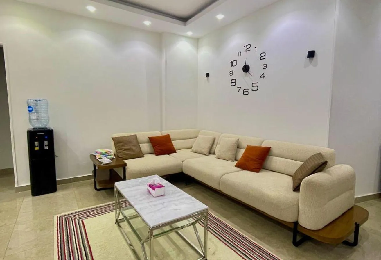 Sale in El Banafseg Apartment Buildings: Apartment 205m for sale in Banfsag