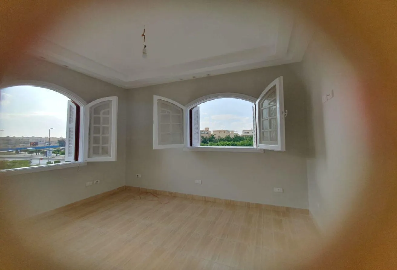 Gallery Image 10