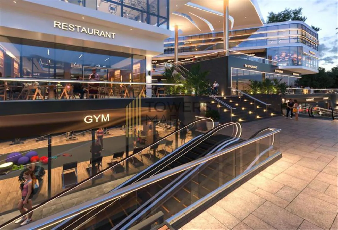 Sale in One Plaza Mall: Clinic For Sale New Cairo 40m / Delivery 12 Month