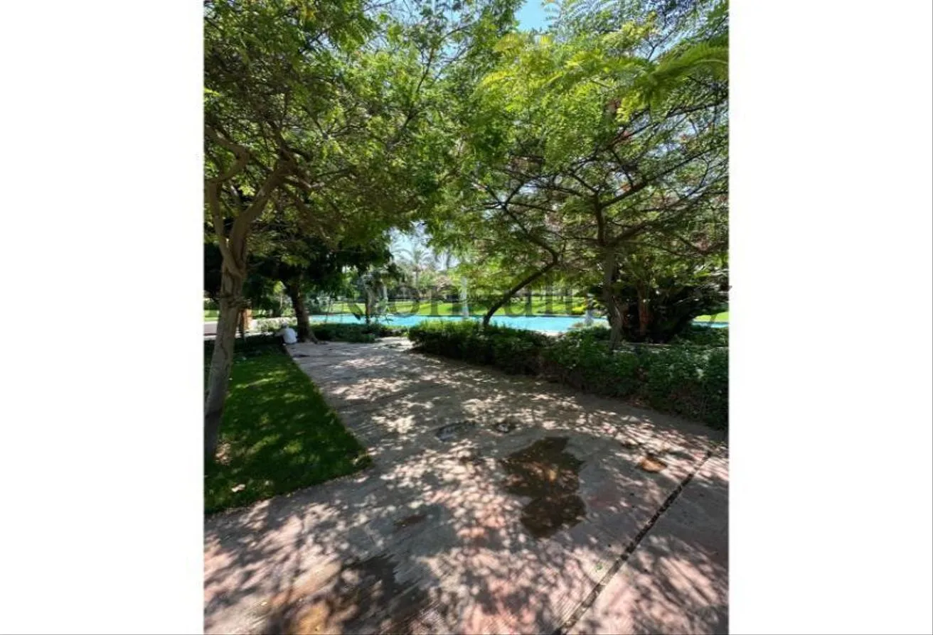 Sale in Paradise: Stand Alone for sale prime location in Paradise