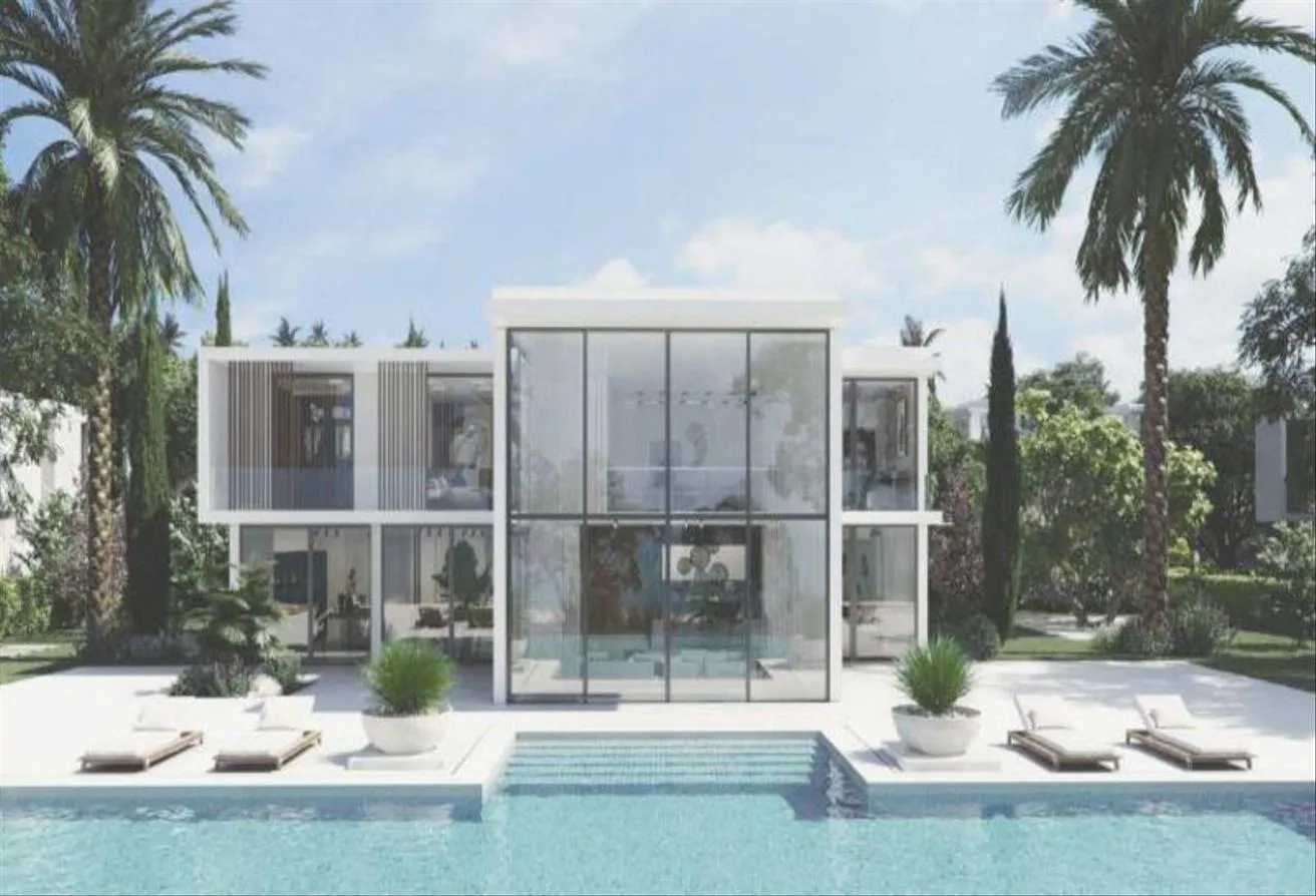 Sale in Playa Resort: Playa  Town 250 M 3 BEDS for Sale Good Location