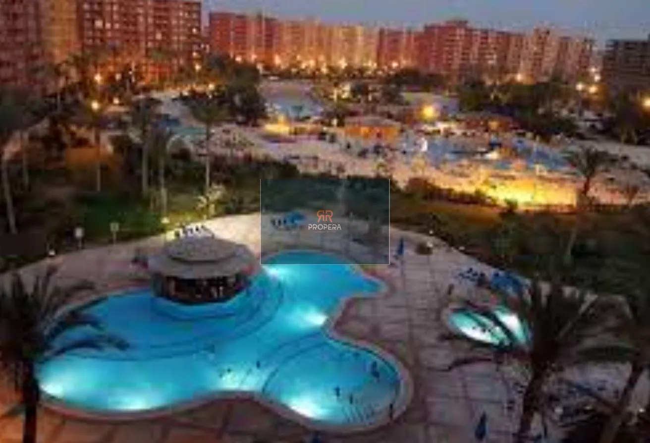 Sale in Celebration West Beach: فيلا بسعر شالية في رأس الحكمه علي البحر متشطبه قسط