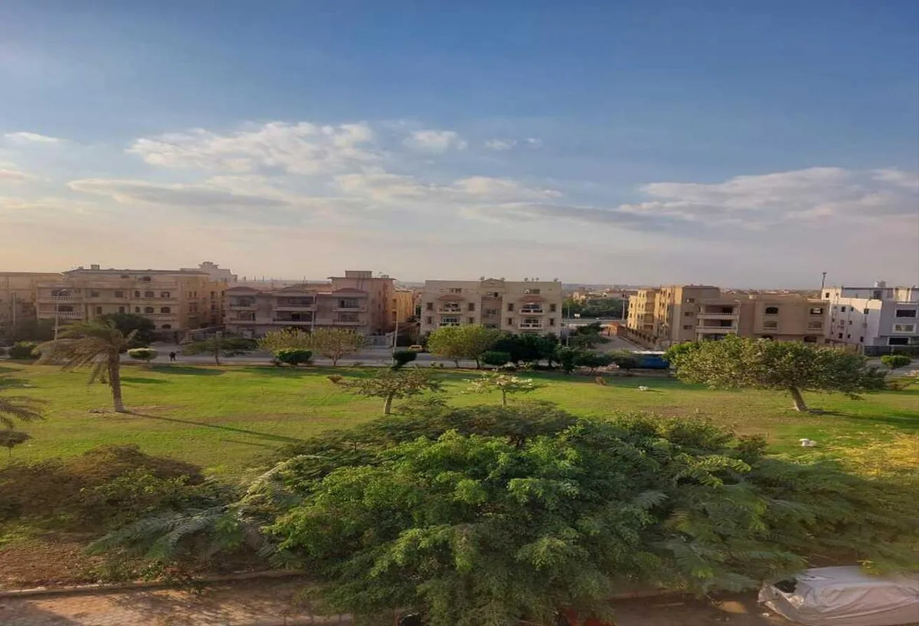 Sale in El Yasmeen 6: Apartment for sale in Al.yasmeen