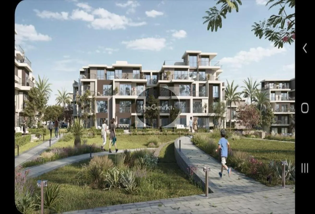 Sale in Solana: Penthouse opportunity in Solana 8 M DP UNDER PRICE