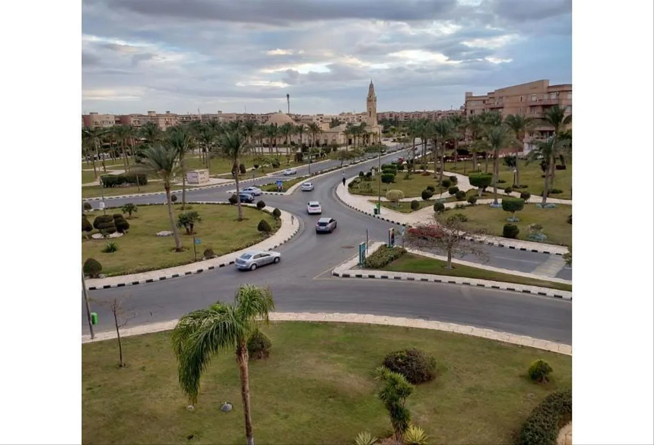 Sale in Rehab City Fifth Phase: شقة للبيع لقطة بالرحاب المرحلة الخامسة نضيفة جداا