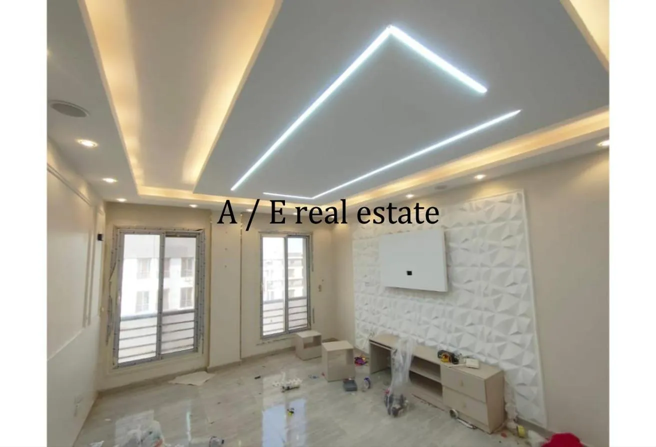 Rent in Jannat October: معرض سيارات للايجار مفروش 6أكتوبر علي محور26يوليوا