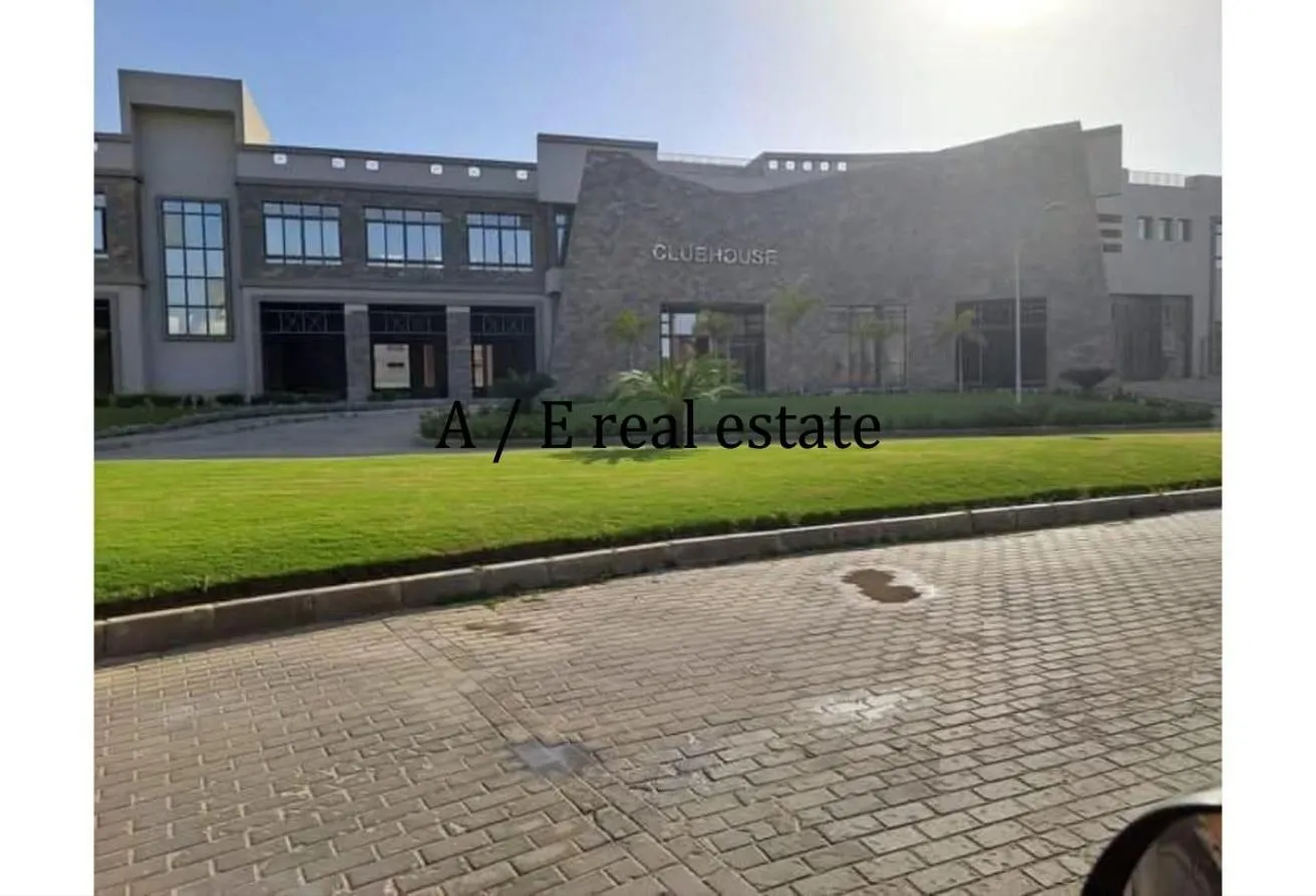 Sale in Al Reem Residence: "Cairo Palace Mall: Prime Location in Sheikh Zayed