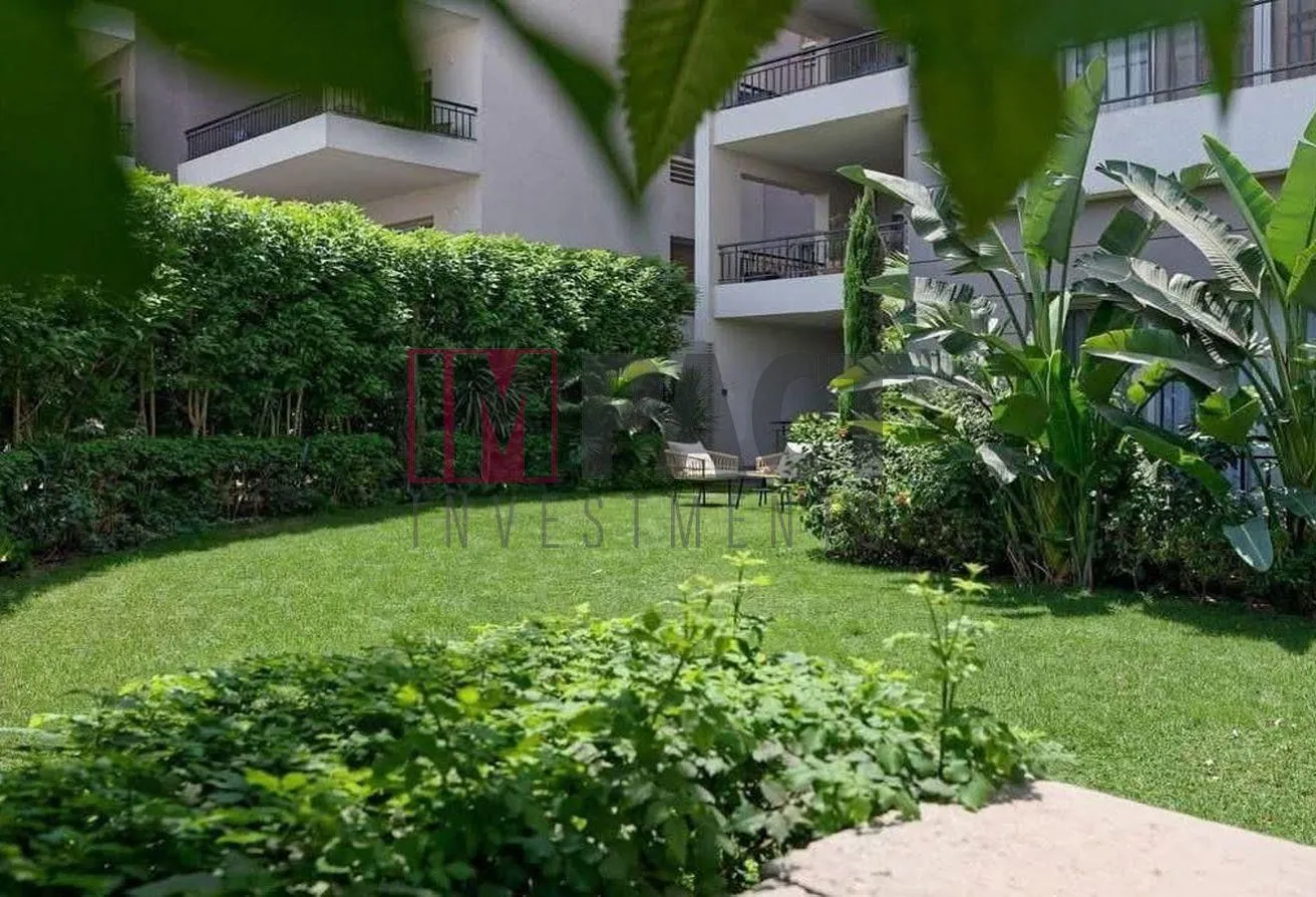 Sale in Cleopatra Palace: Villa for sale in front of Open Air Mall Madinaty