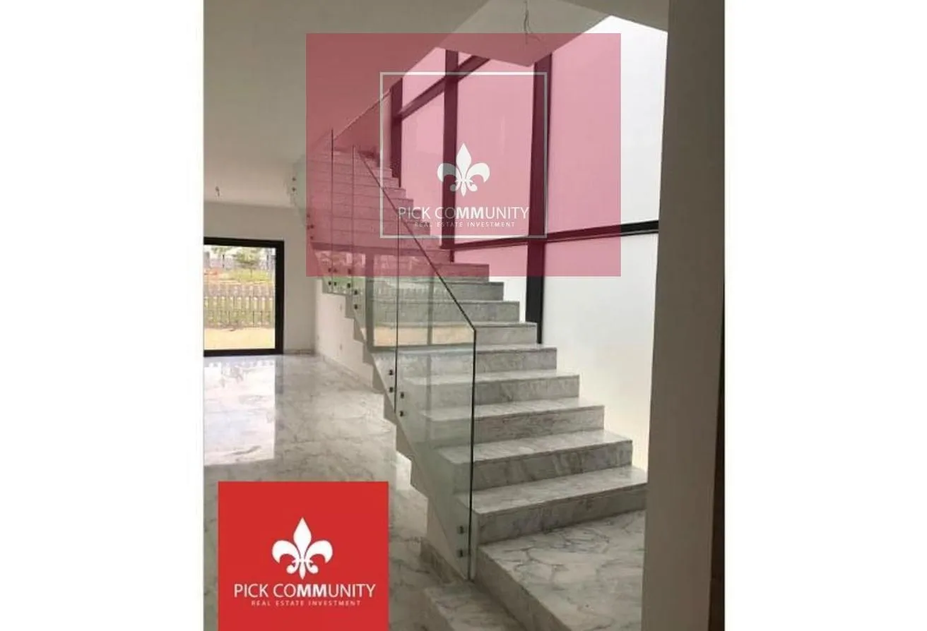 Gallery Image 13