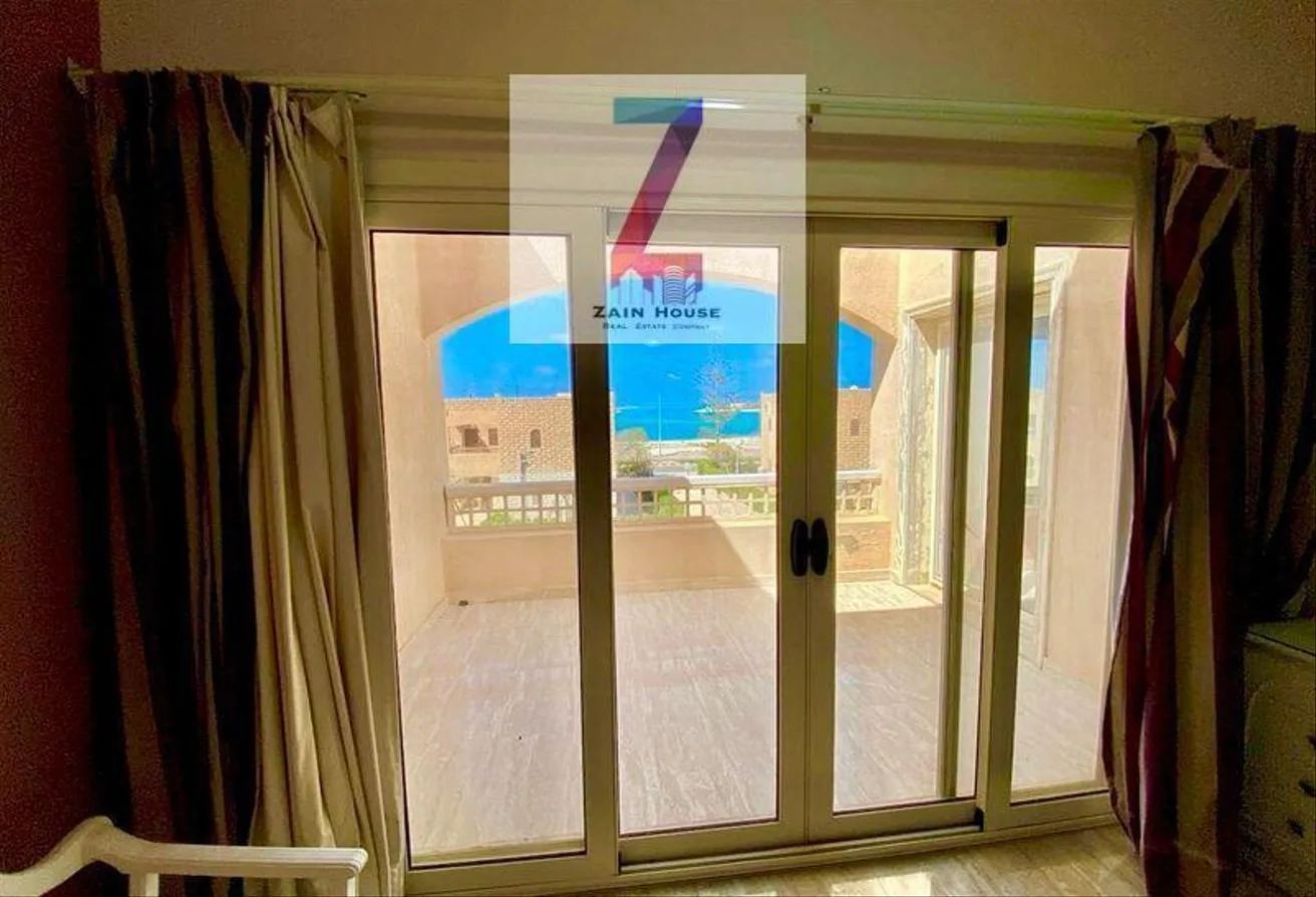 Sale in Lake View: 2 twin house _ lake view compound_prime location