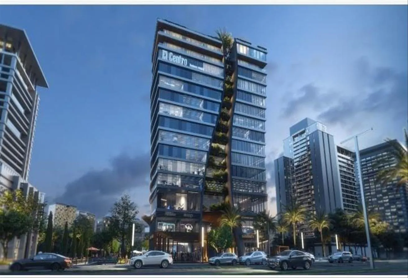 Sale in EL Centro: Office 30m Finished in New Capital Over 10 Years