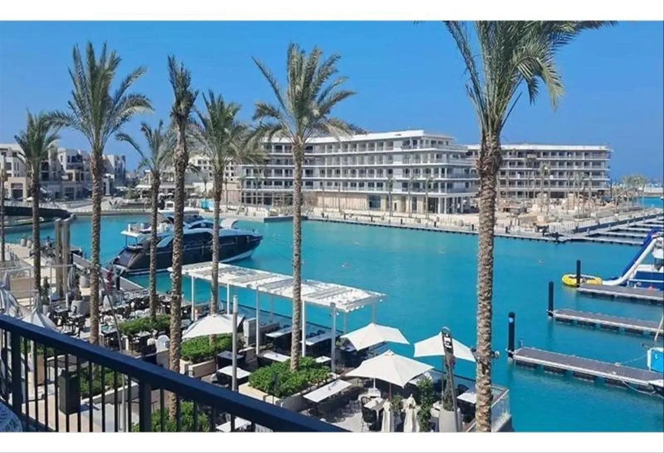 Sale in Marassi: Chalet for sale in Marassi Directly on  Marina