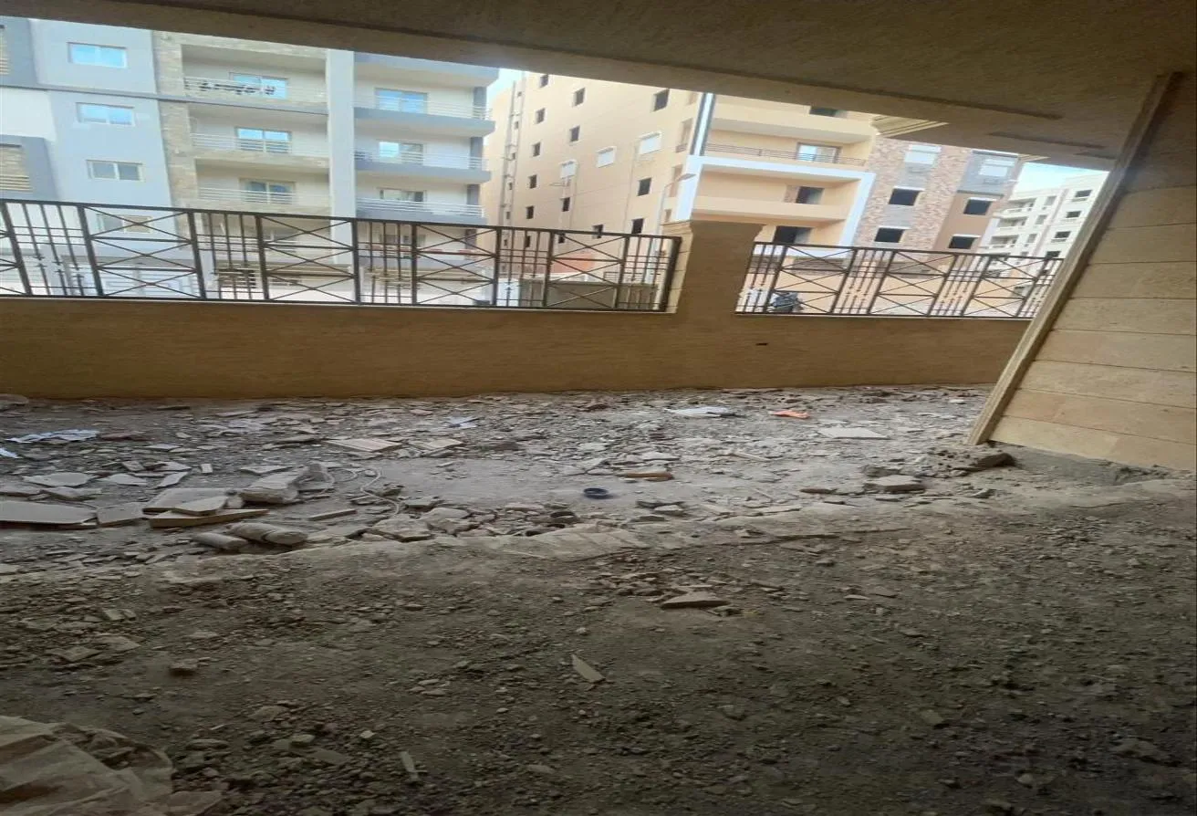 Sale in Al Andalus El Gedida: عماره للبيع  في الاندلس بالقاهرة الجديده