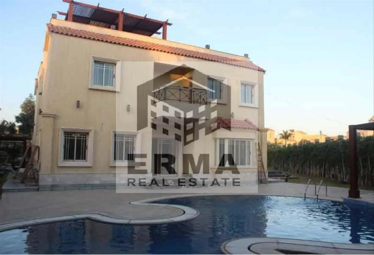 Sale in Amara: Resale 3BR over looking landscape Facing north