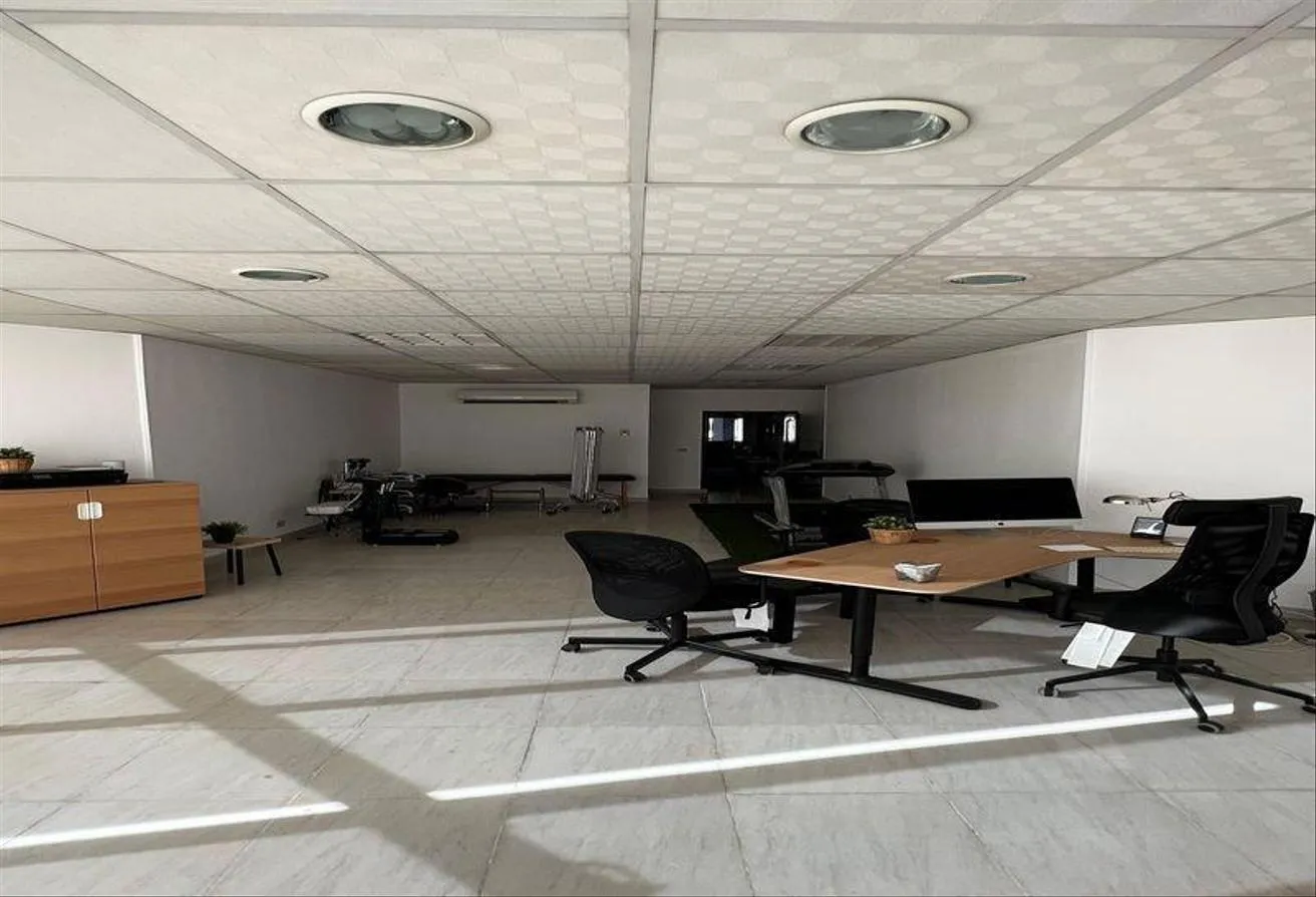Gallery Image 12