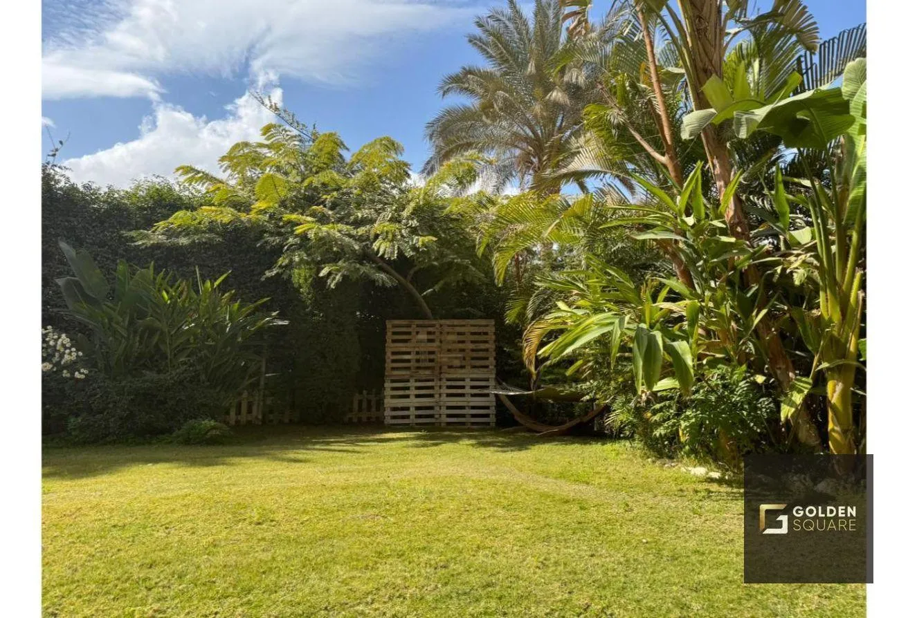 Sale in Les Rois: Fully finished town house under market price .