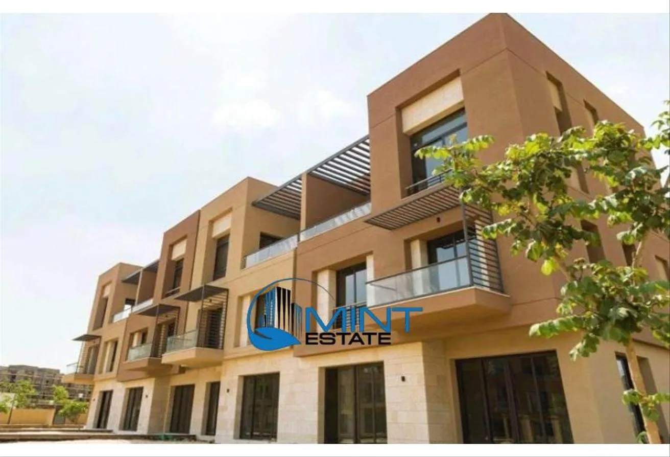 Sale in District 5: Very Prime Location Twin House In District 5