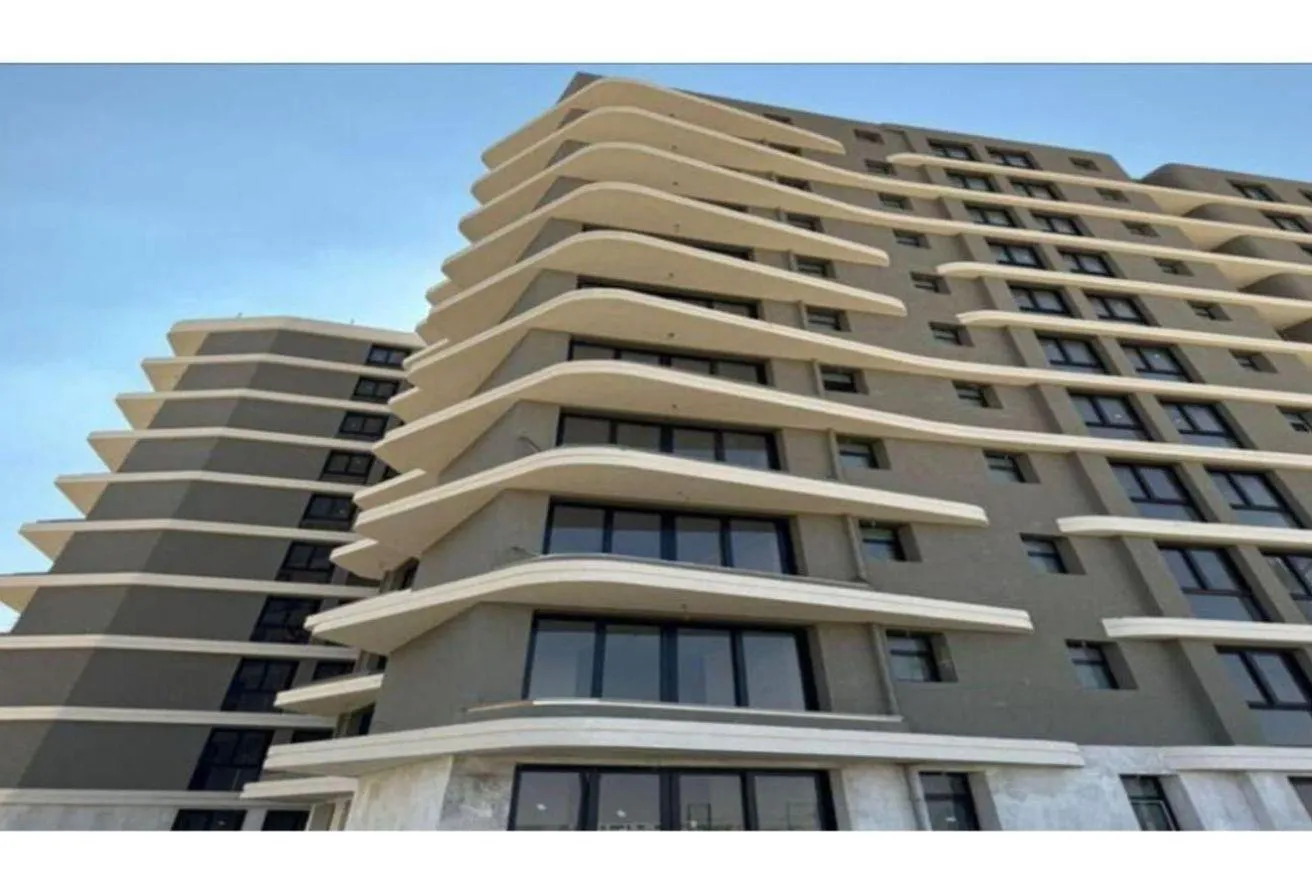 Sale in New Uptown October: Prime Location Apartment With Installments - Badya