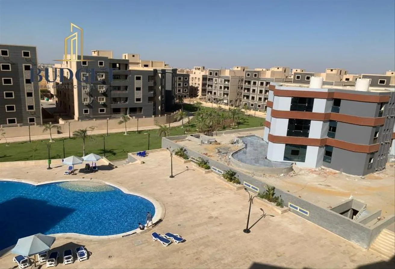 Sale in Sephora Heights: OWN Apartment RTM on AUC Axis with Installments 6Y