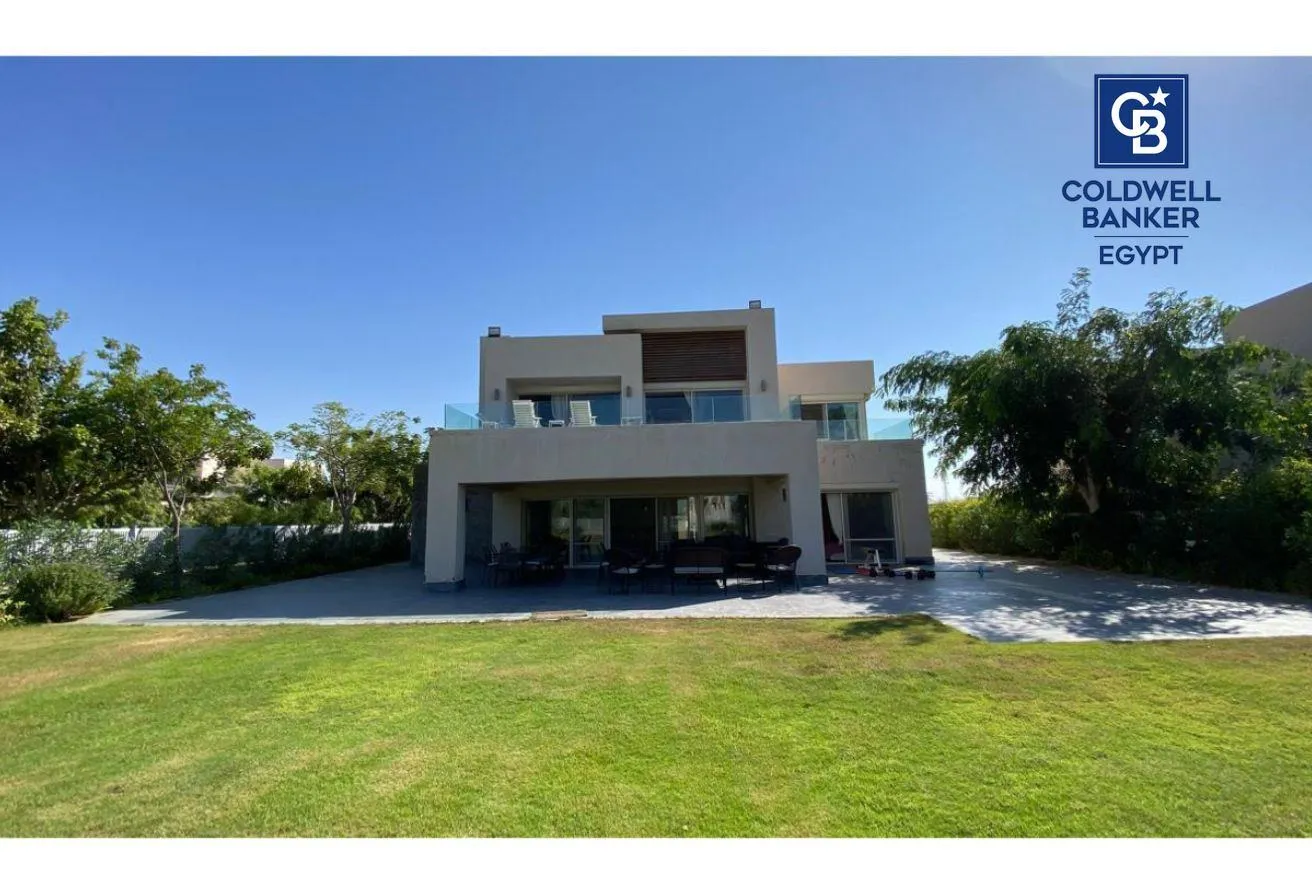 Sale in Hacienda West: For Sale Direct on Pool Hacienda West
