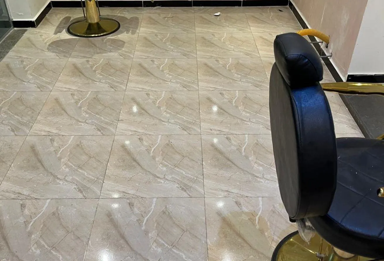 Rent in The Venue Mall: Beauty Super Luxe Salon for rent in The Avenue Mal
