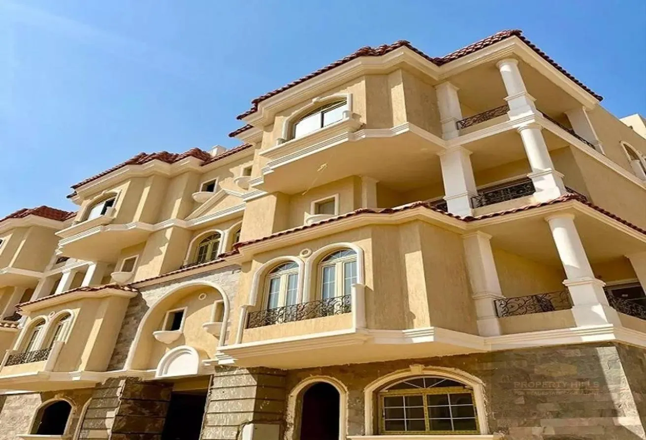 Sale in Abha: Duplex with garden Perfect Price with inst options