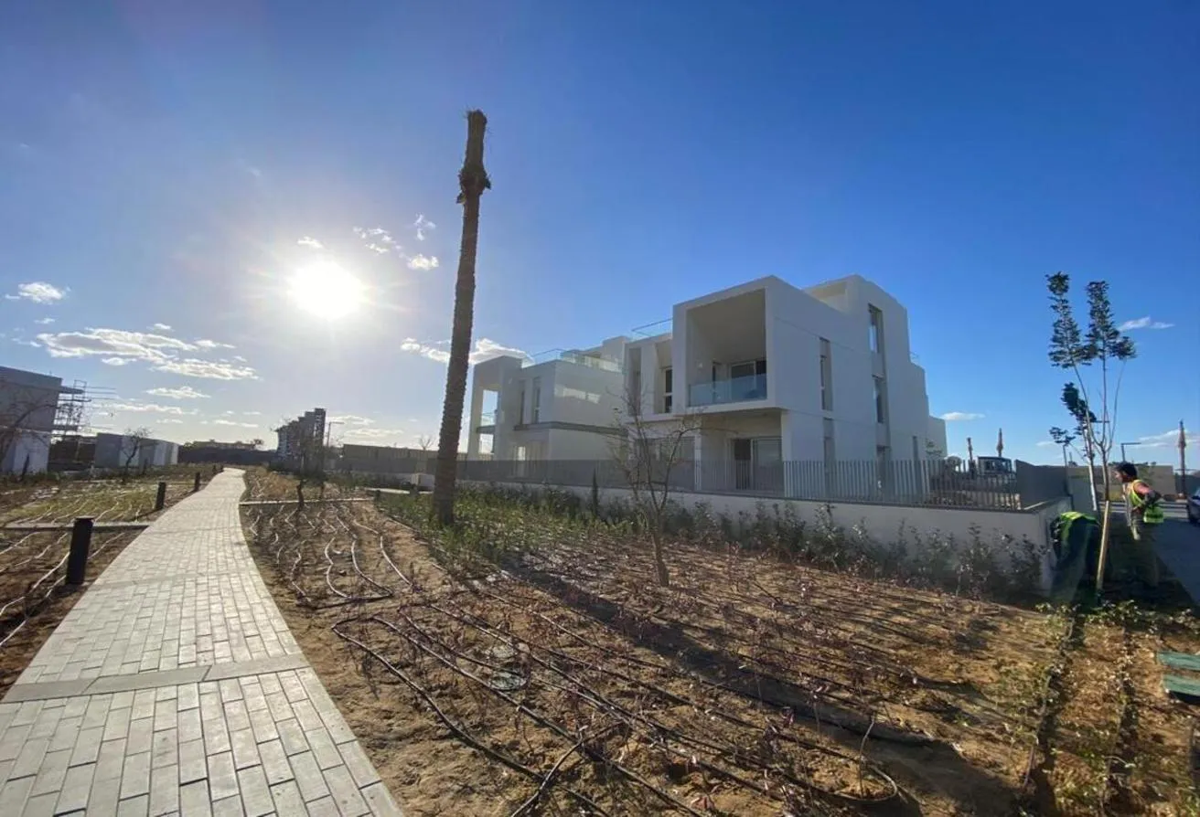 Sale in Elan: VILLA FOR SALE IN CAIRO GATE EMAAR SHIEKH ZAYED 7Y