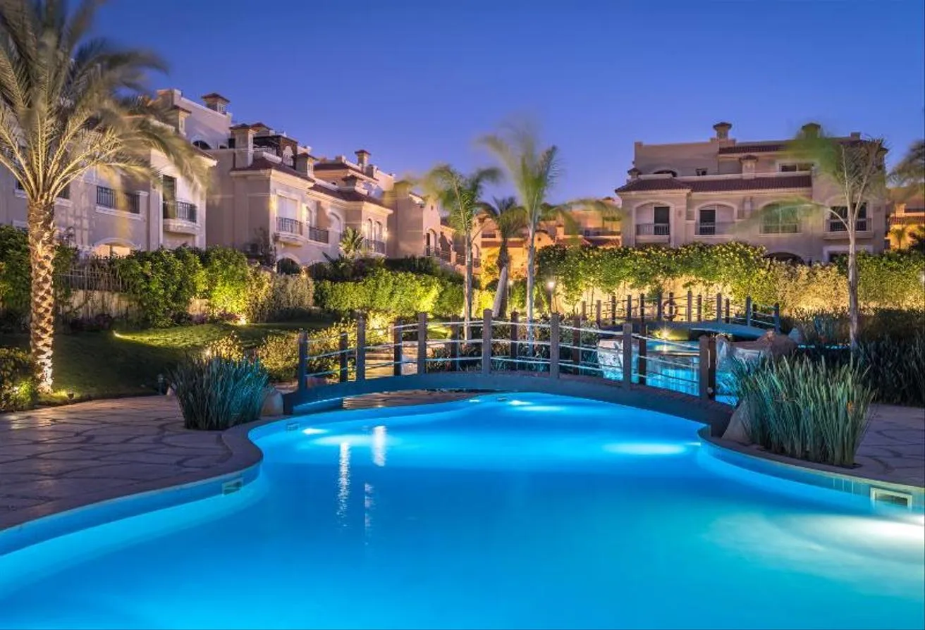Sale in Al Patio 5: villa RTM 232m from LaVista in front of Madinaty