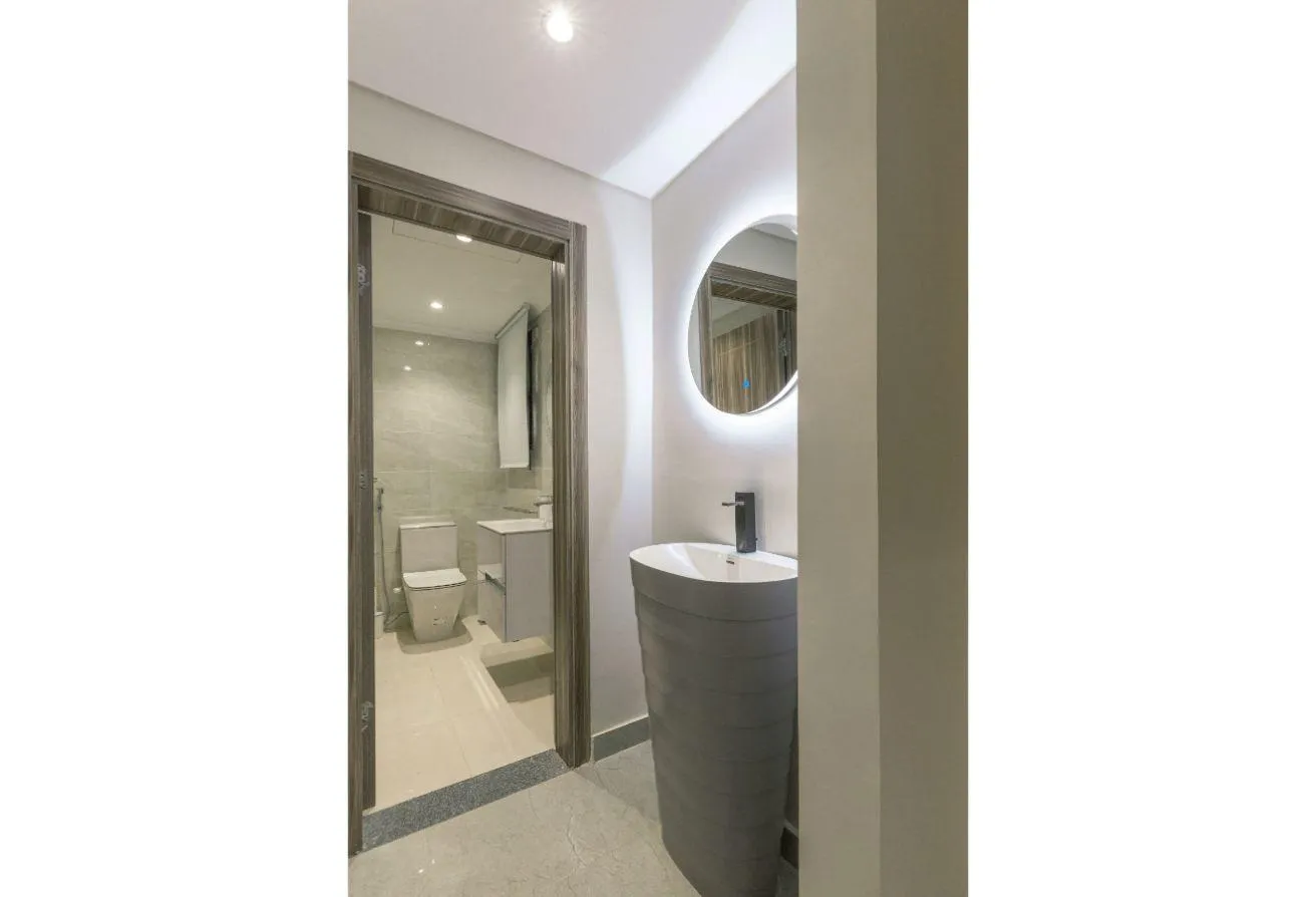 Gallery Image 9