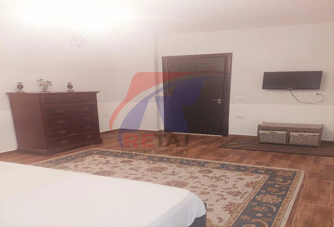 Gallery Image 13