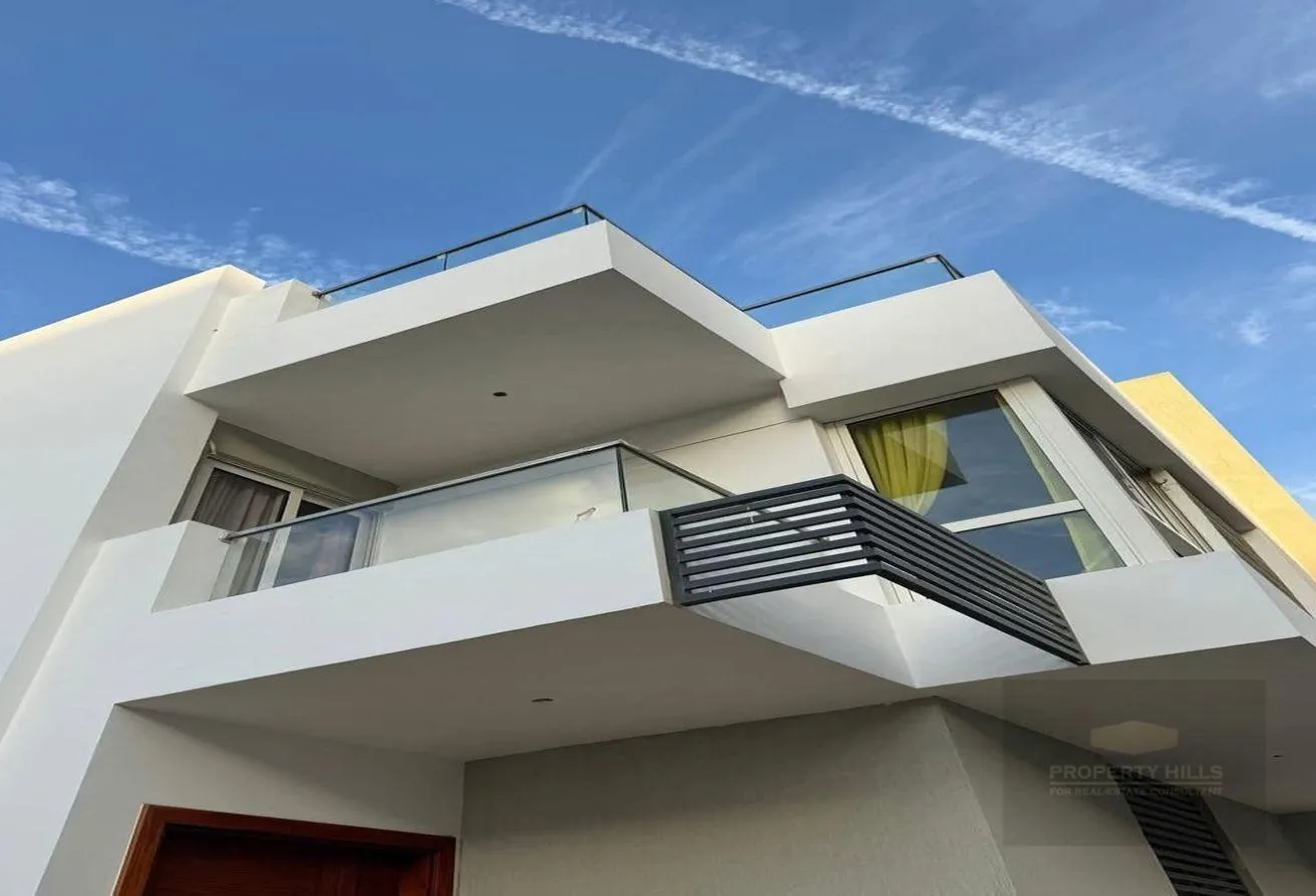 Sale in Etapa: Ready to move villa 2.8million DP over 7y in Zayed