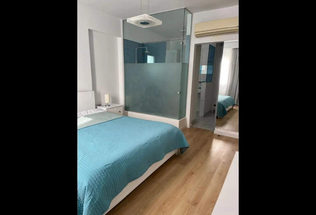 Gallery Image 12