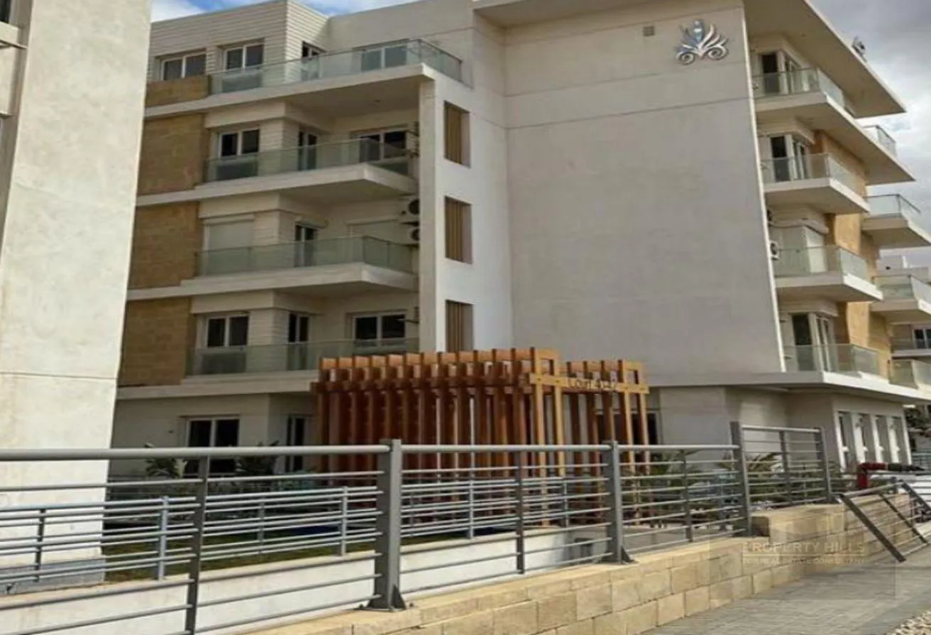 Sale in Grand Heights: 215m I villa + garden in Mountain View I City