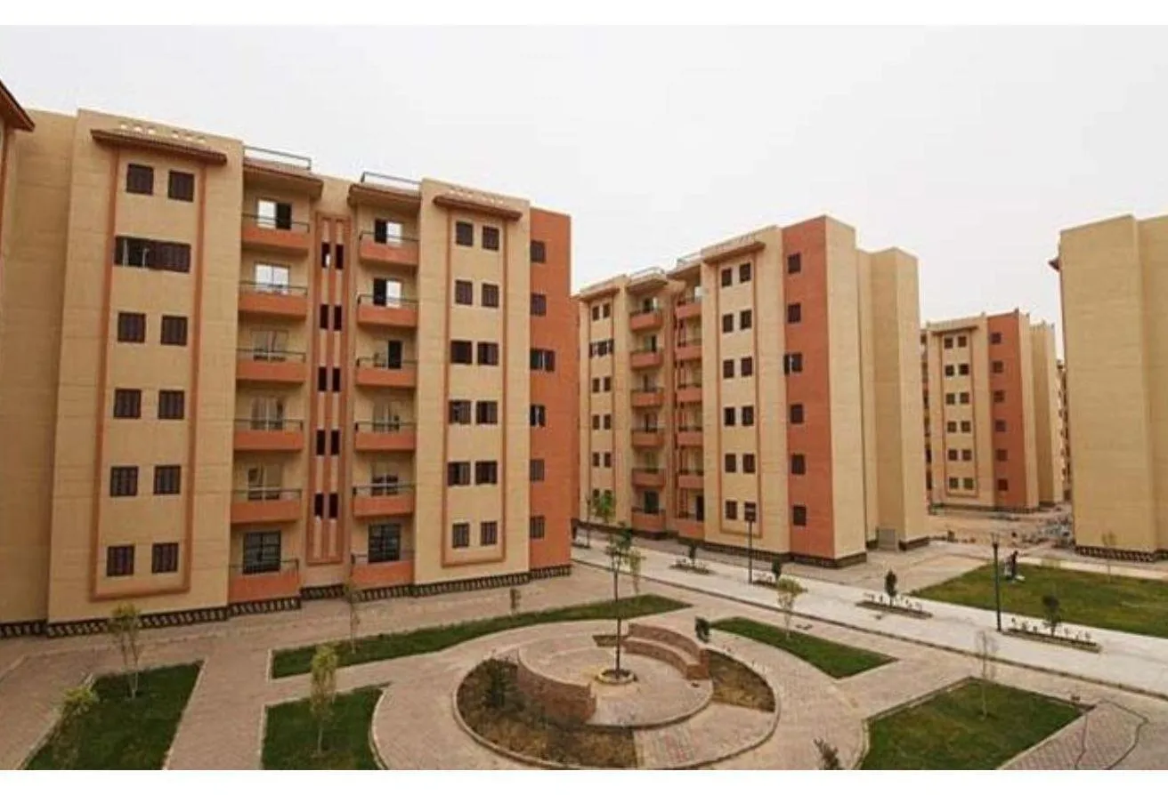 Sale in Al Wahat Road: شقة للبيع 90متر متشطبة في اكتوبر الجديدة