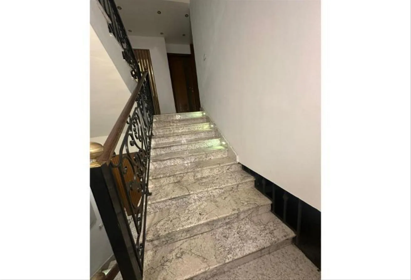 Gallery Image 17