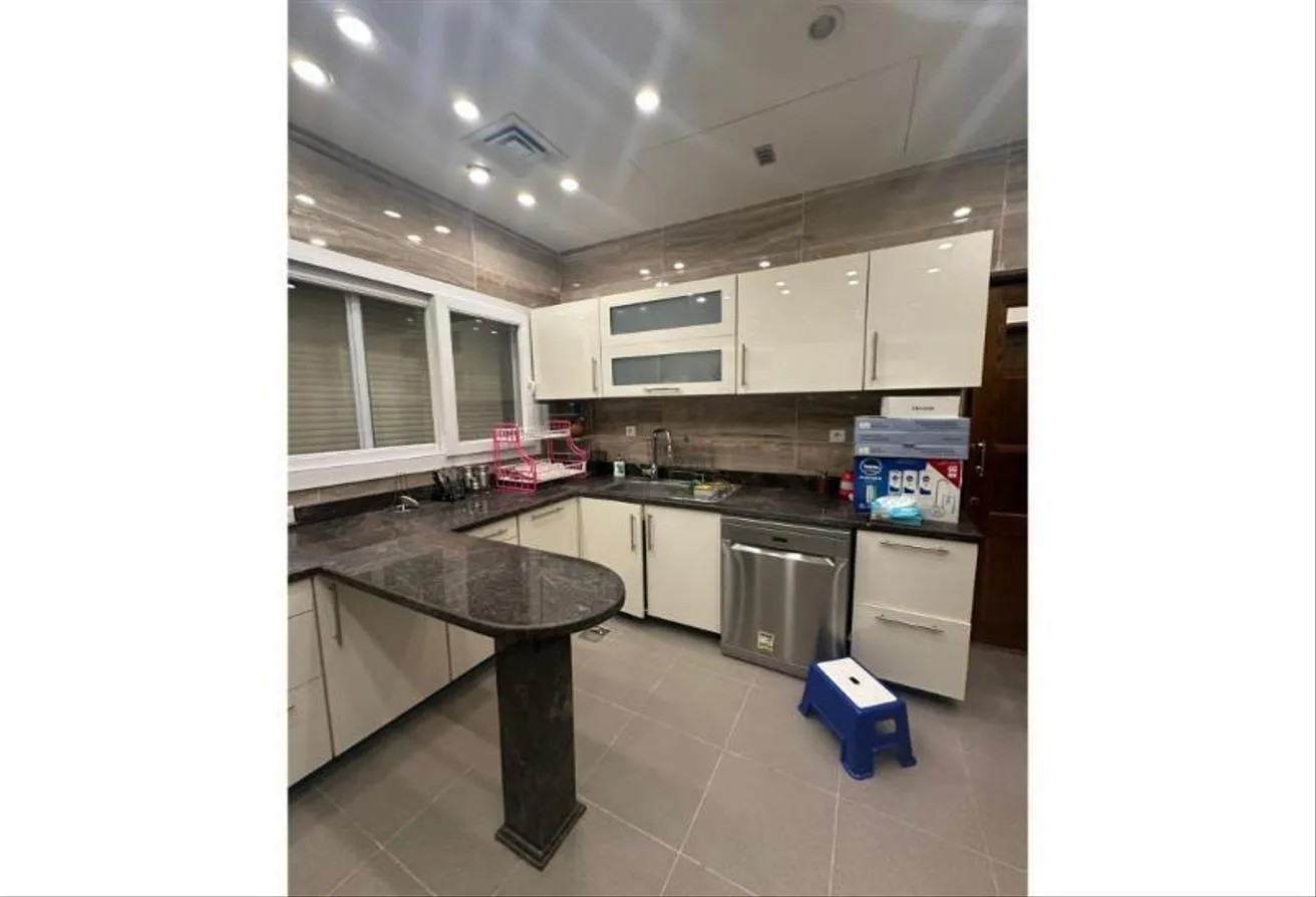Gallery Image 25